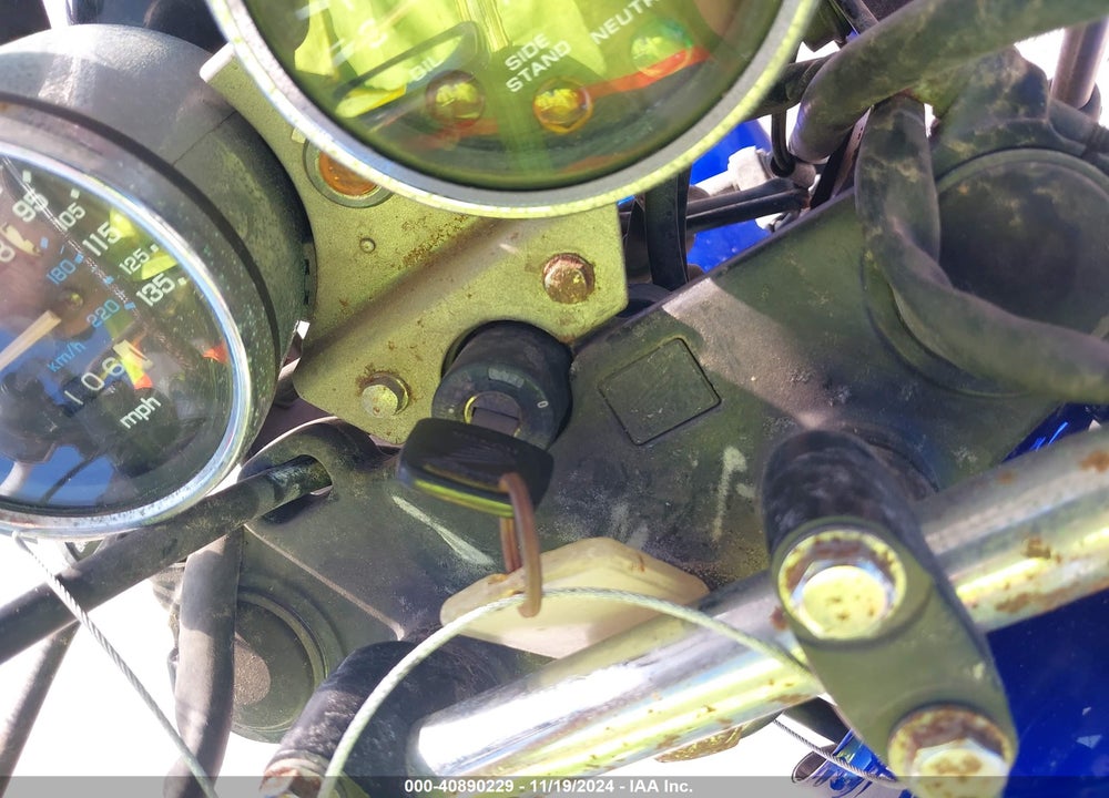 1993 HONDA CB750 VIN: JH2RC3803PM203365