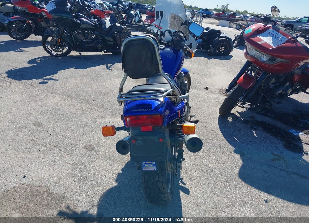 1993 HONDA CB750 VIN: JH2RC3803PM203365