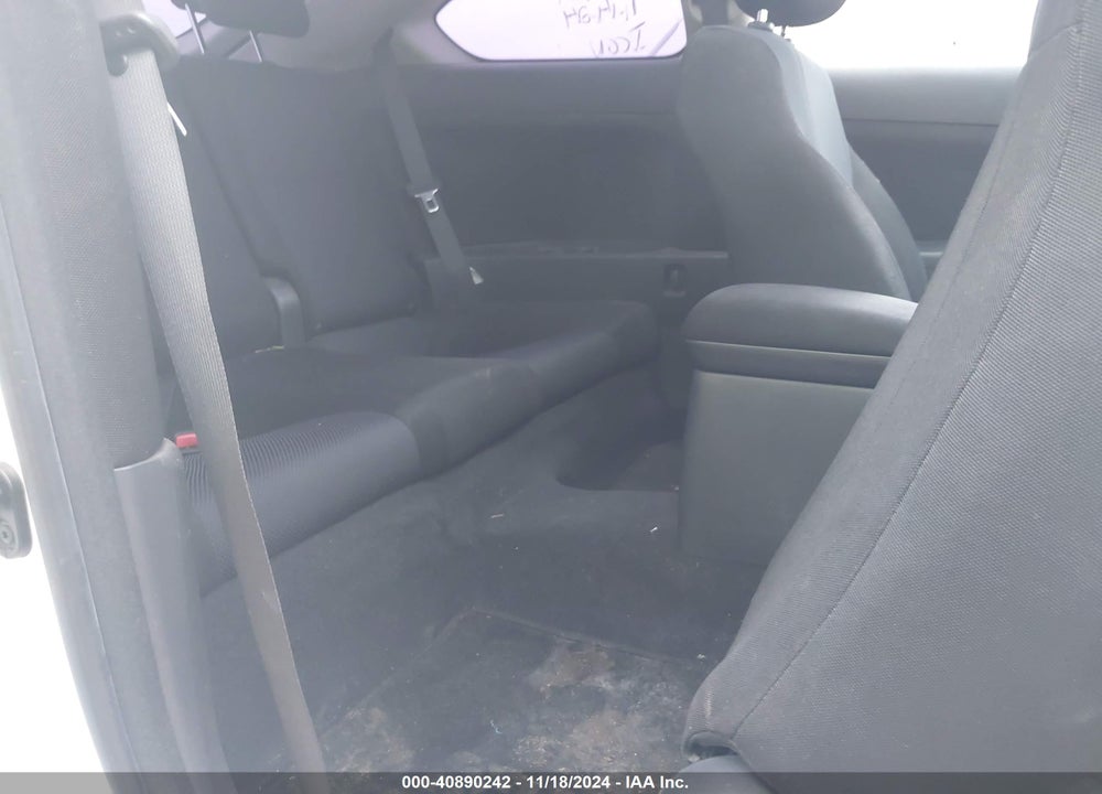 2010 SCION TC VIN: JTKDE3B76A0318617