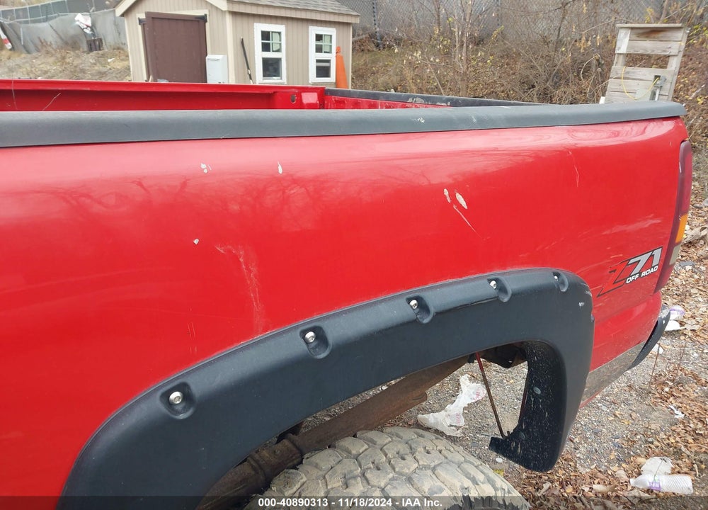 2002 CHEVROLET SILVERADO 1500 LS VIN: 1GCEK14T52Z199622