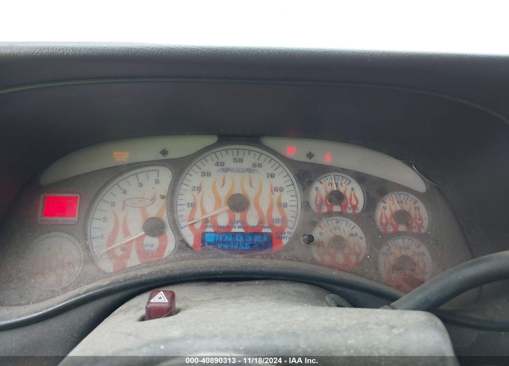 2002 CHEVROLET SILVERADO 1500 LS VIN: 1GCEK14T52Z199622