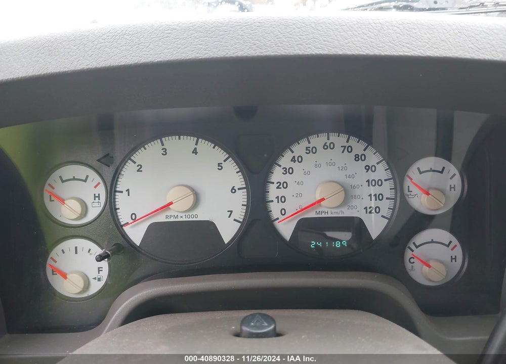 2007 DODGE RAM 1500 SLT VIN: 1D7HA18247J613017