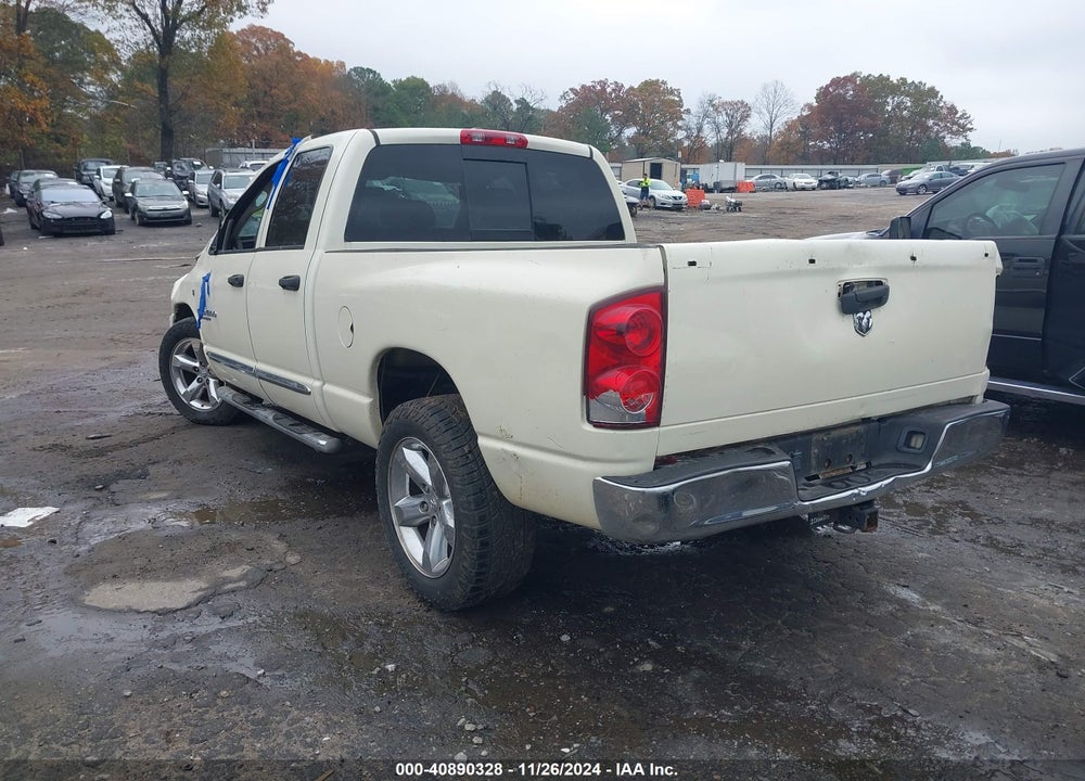 2007 DODGE RAM 1500 SLT VIN: 1D7HA18247J613017
