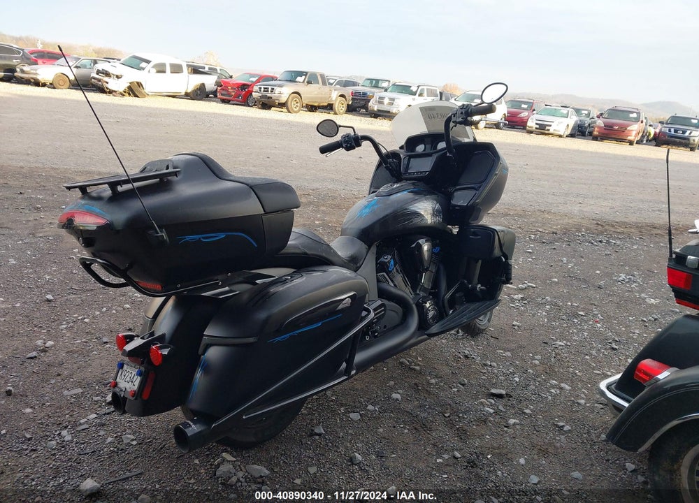 2023 INDIAN MOTORCYCLE CO. PURSUIT DARK HORSE VIN: 56KLDDRR3P3416654