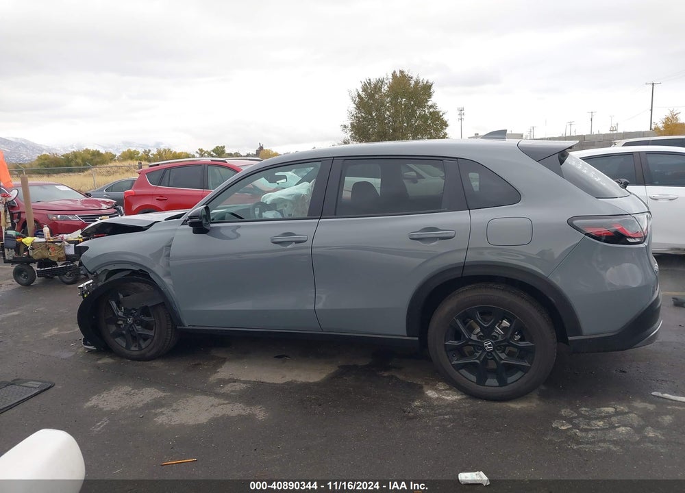 2025 HONDA HR-V VIN: 3CZRZ2H54SM713583
