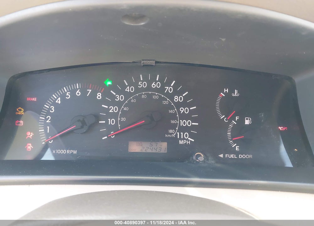 2007 TOYOTA COROLLA LE VIN: 1NXBR32E07Z921237