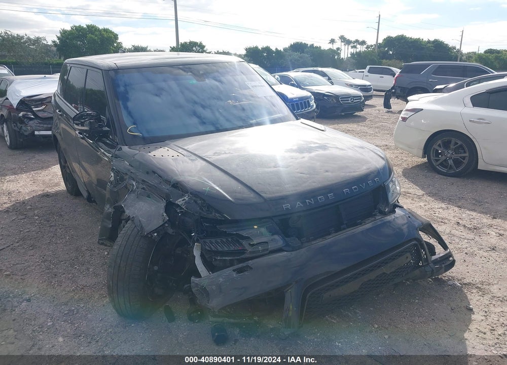 2018 LAND ROVER RANGE ROVER SPORT SE VIN: SALWG2RVXJA699514