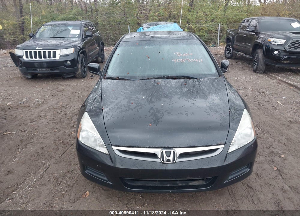 2007 HONDA ACCORD 3.0 EX VIN: 1HGCM665X7A023136