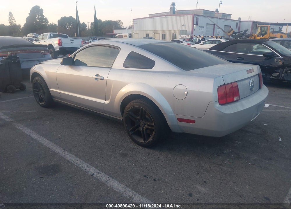 2007 FORD MUSTANG V6 DELUXE/V6 PREMIUM VIN: 1ZVFT80N575370348