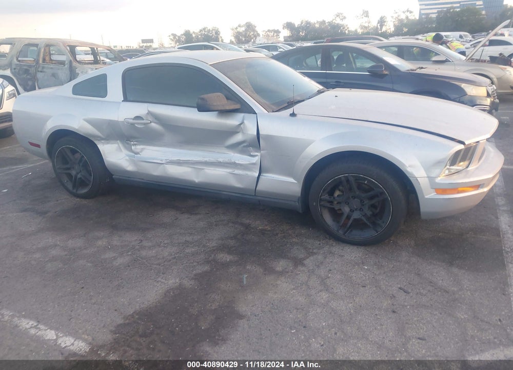 2007 FORD MUSTANG V6 DELUXE/V6 PREMIUM VIN: 1ZVFT80N575370348
