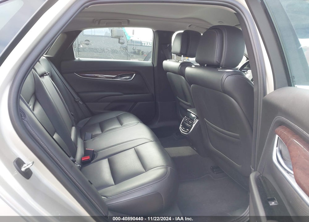 2013 CADILLAC XTS PREMIUM VIN: 2G61T5S38D9124824