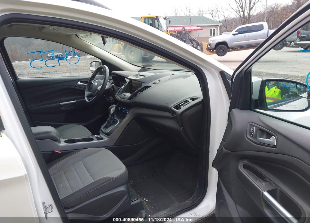 2014 FORD ESCAPE SE VIN: 1FMCU9GX6EUA75452