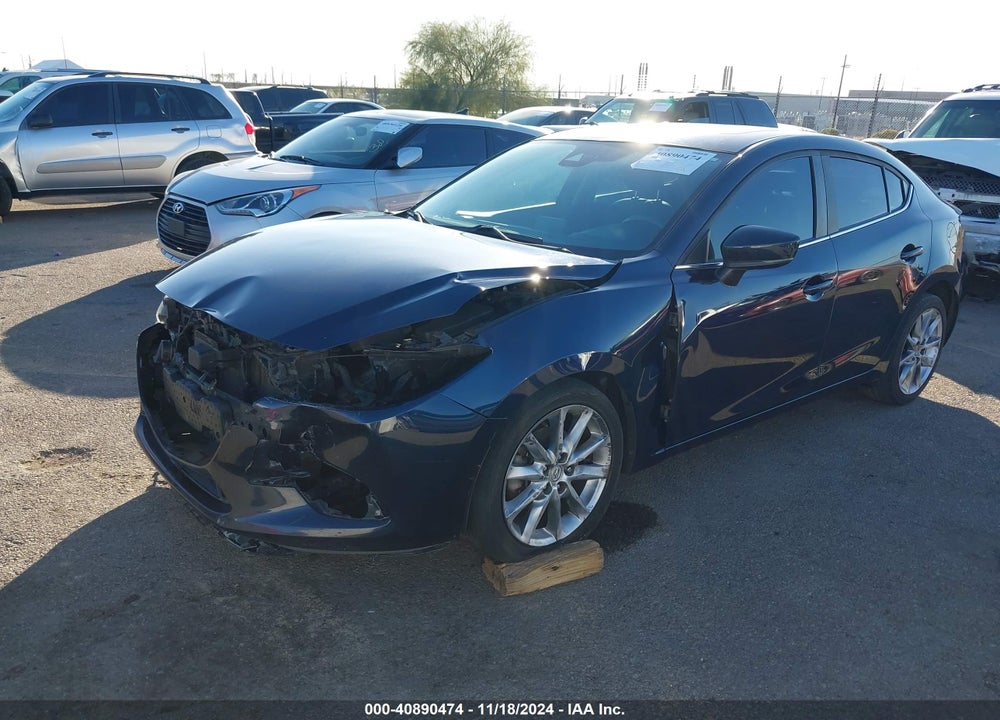 2018 MAZDA 3 TOURING VIN: 3MZBN1V3XJM197385