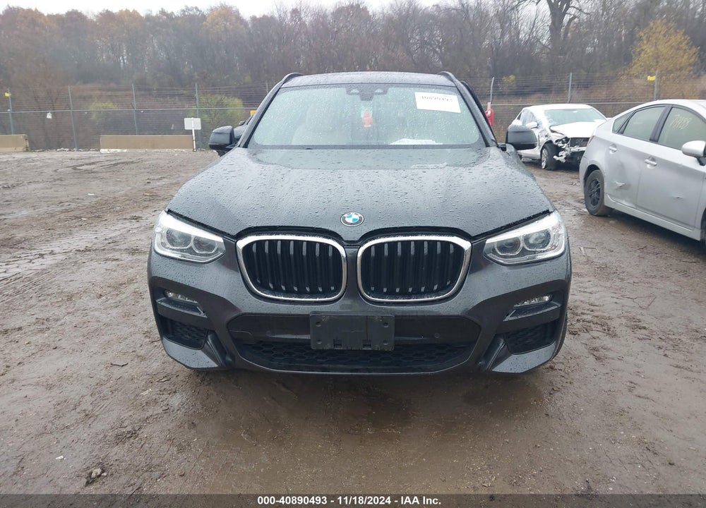 2021 BMW X3 VIN: 5UXTY5C0XM9E04909
