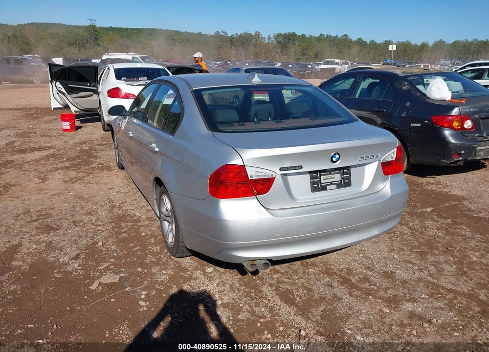 2008 BMW 328XI VIN: WBAVC73528KX90962