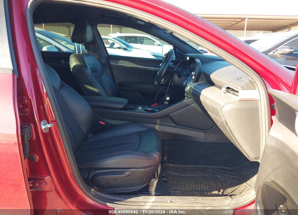 2021 KIA K5 VIN: 5XXG64J28MG069964