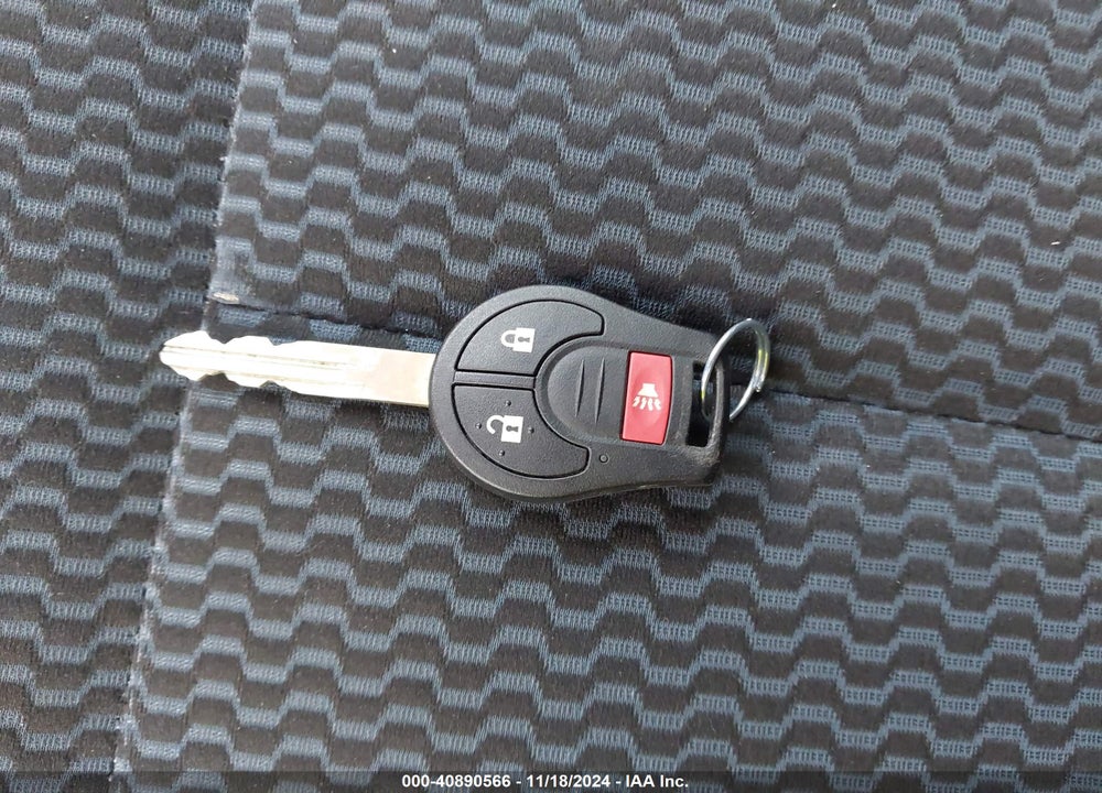 2014 NISSAN VERSA NOTE SV VIN: 3N1CE2CP1EL434346