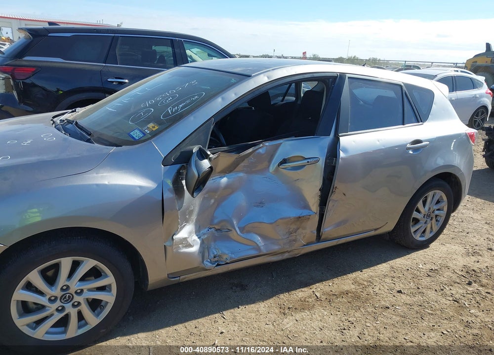 2013 MAZDA 3 I TOURING VIN: JM1BL1L73D1755030