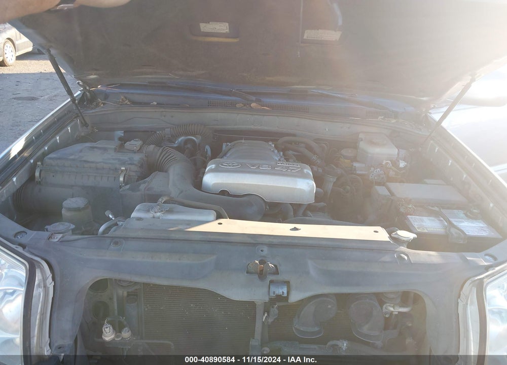 2003 TOYOTA 4RUNNER LIMITED V8 VIN: JTEZT17R530007194