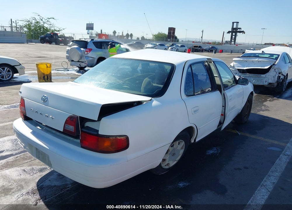 1996 TOYOTA CAMRY DX/LE/XLE VIN: JT2BG12K6T0368530