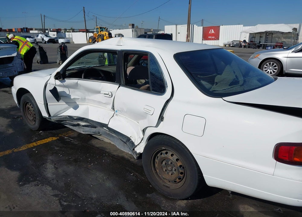 1996 TOYOTA CAMRY DX/LE/XLE VIN: JT2BG12K6T0368530