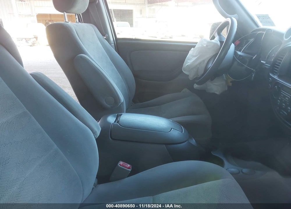 2005 TOYOTA SEQUOIA SR5 V8 VIN: 5TDBT44AX5S253924