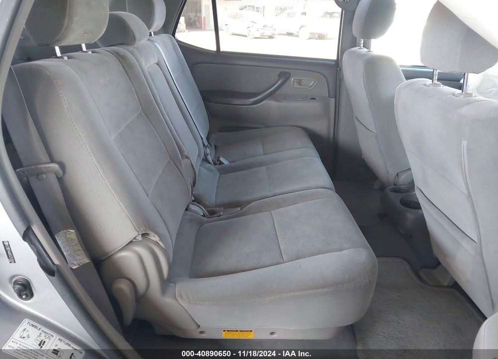 2005 TOYOTA SEQUOIA SR5 V8 VIN: 5TDBT44AX5S253924