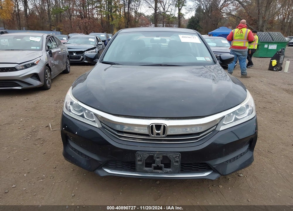 2017 HONDA ACCORD VIN: 1HGCR2F3XHA226182