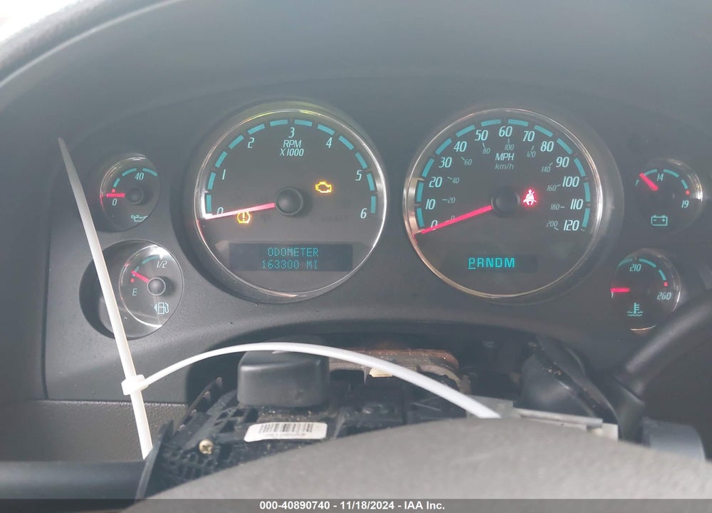 2007 GMC YUKON DENALI VIN: 1GKFK63857J315460