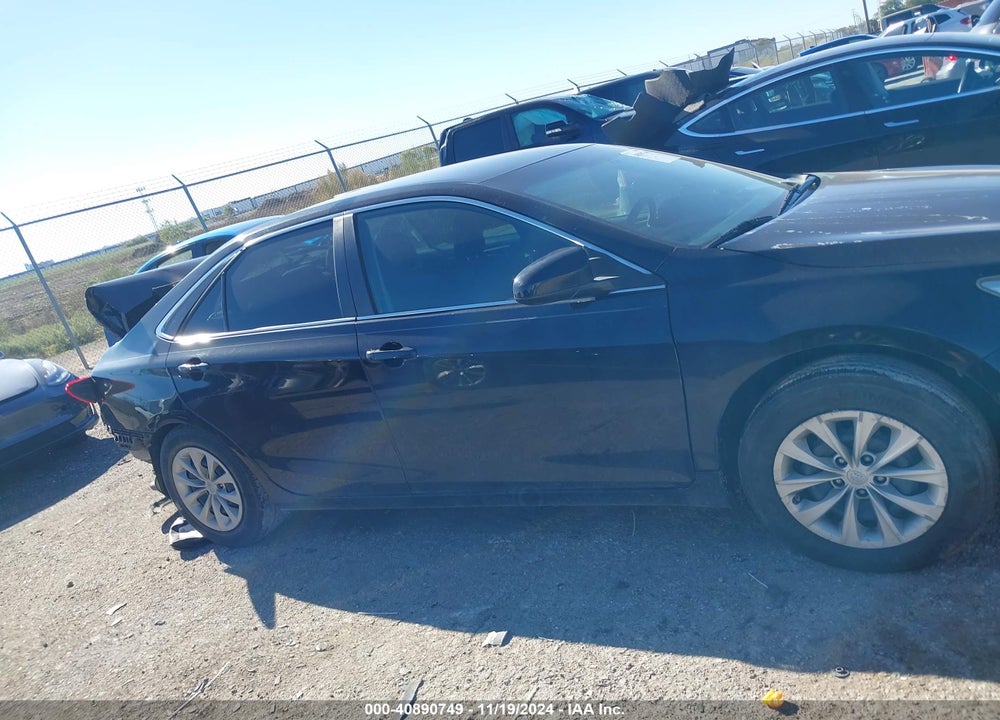 2017 TOYOTA CAMRY LE VIN: 4T1BF1FK0HU454870