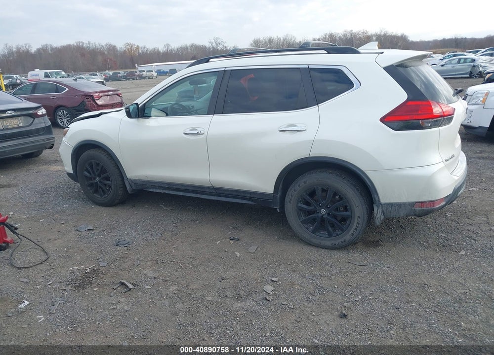 2017 NISSAN ROGUE SV VIN: 5N1AT2MV8HC803853