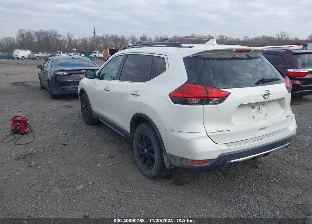 2017 NISSAN ROGUE SV VIN: 5N1AT2MV8HC803853