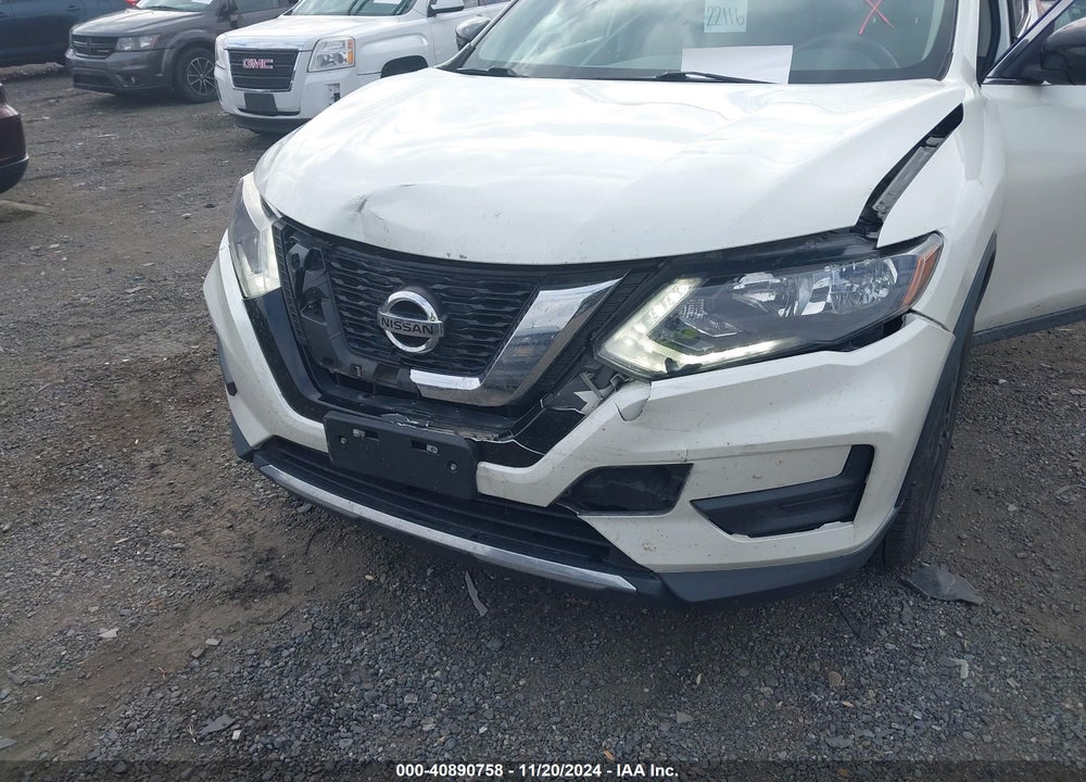 2017 NISSAN ROGUE SV VIN: 5N1AT2MV8HC803853