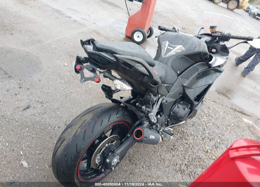 2024 KAWASAKI ZX1002 K VIN: JKBZXVK1XRA046230