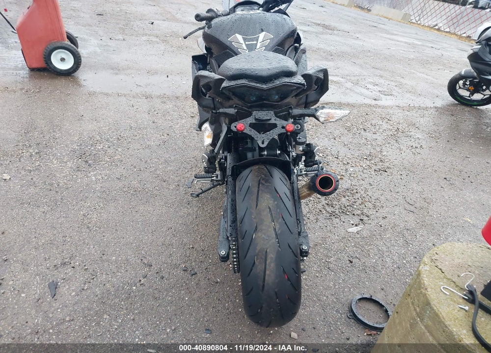 2024 KAWASAKI ZX1002 K VIN: JKBZXVK1XRA046230