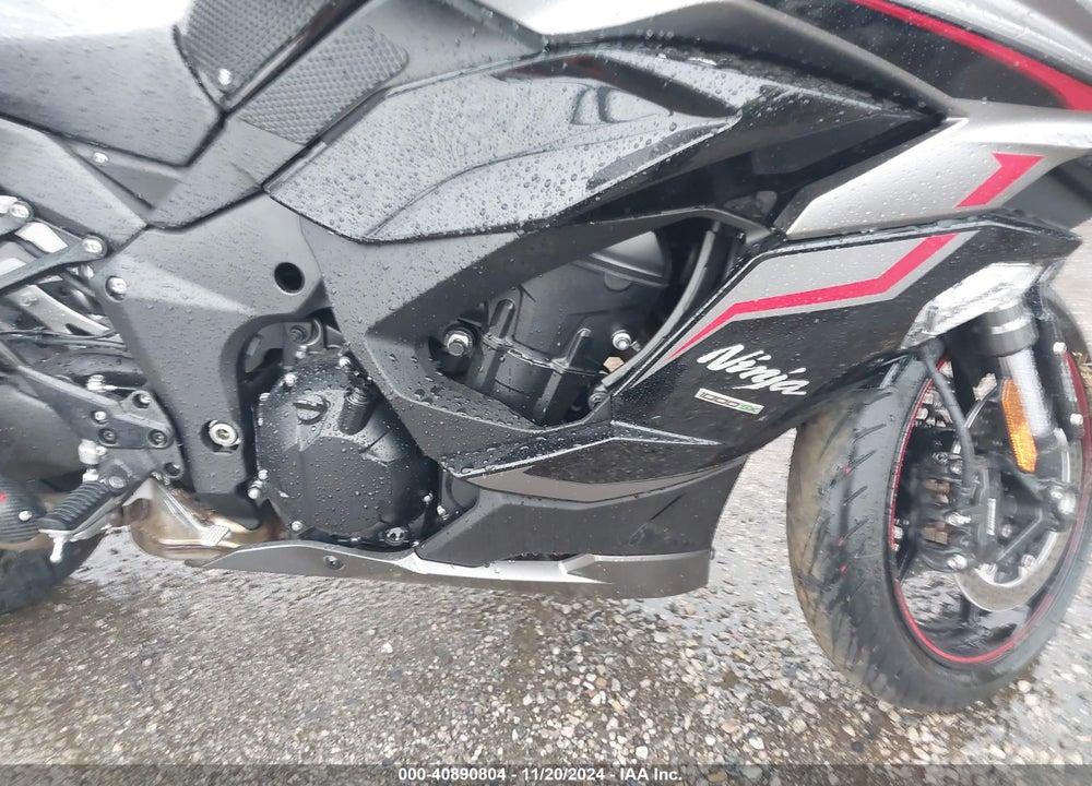 2024 KAWASAKI ZX1002 K VIN: JKBZXVK1XRA046230