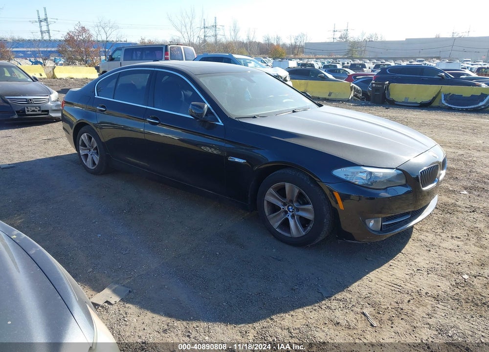 2013 BMW 528I XDRIVE VIN: WBAXH5C54DDW15724