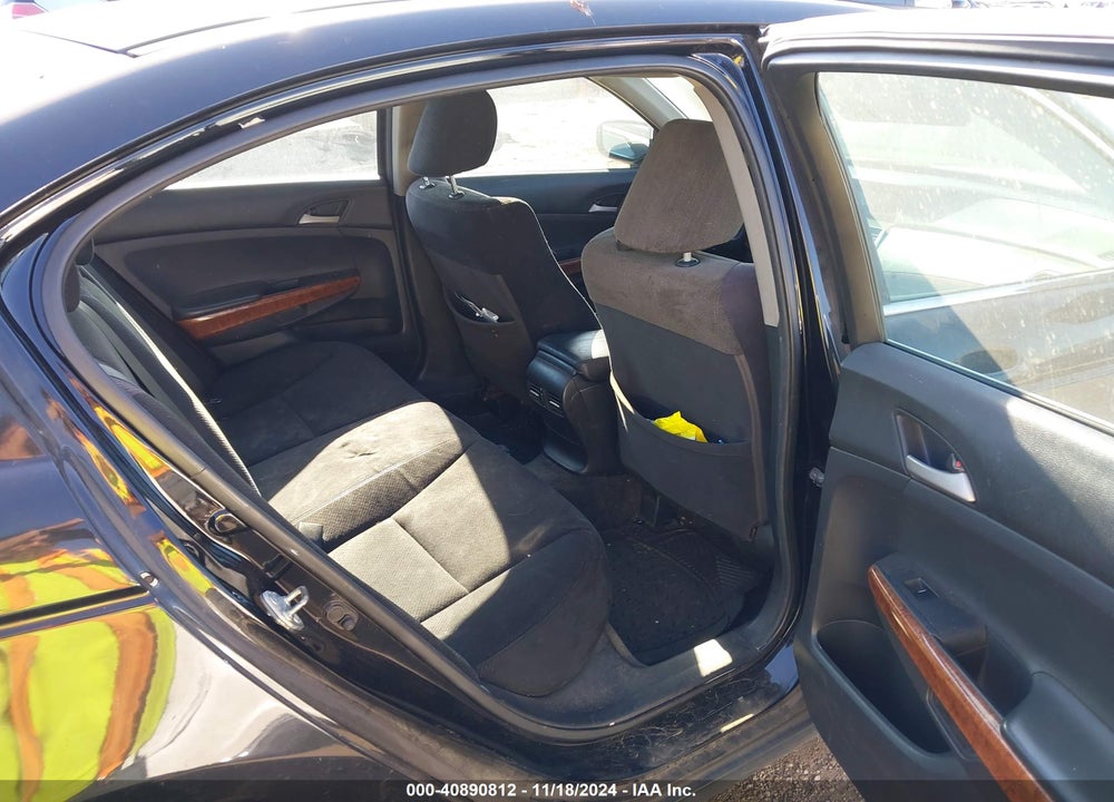 2012 HONDA ACCORD 2.4 EX VIN: 1HGCP2F76CA161431