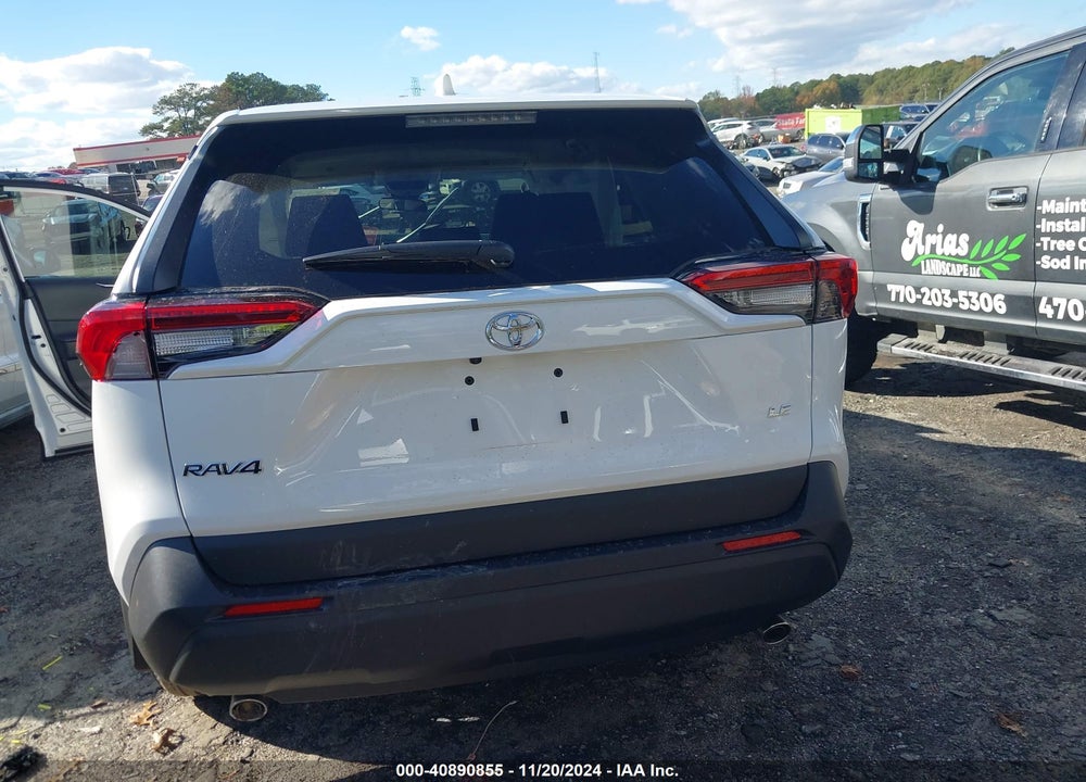 2024 TOYOTA RAV4 LE VIN: 2T3H1RFV3RC301900
