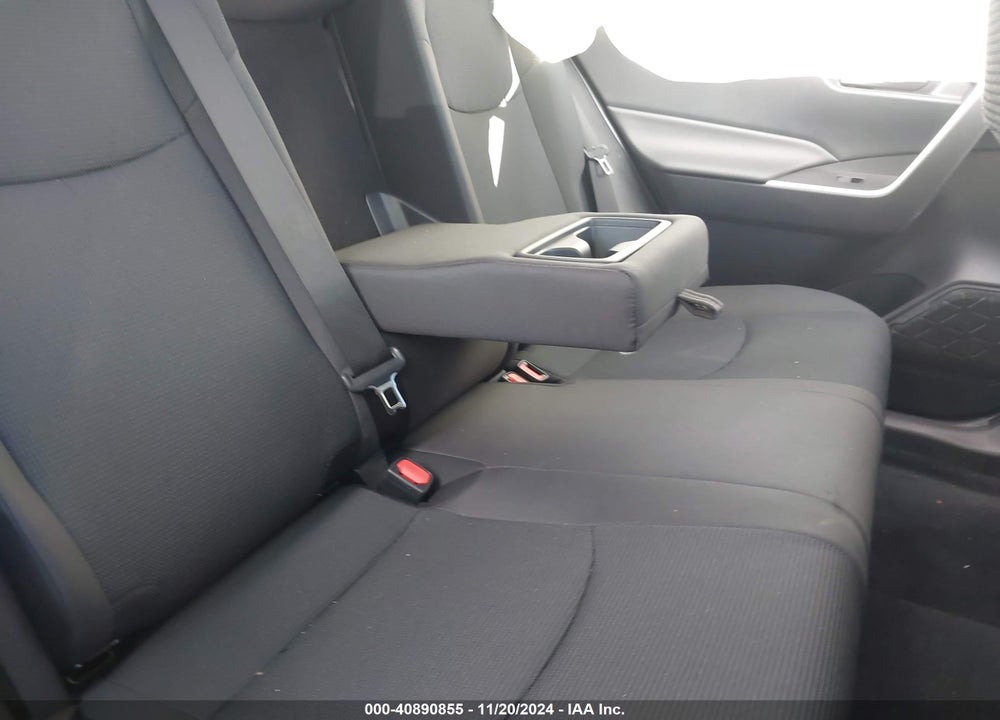 2024 TOYOTA RAV4 LE VIN: 2T3H1RFV3RC301900