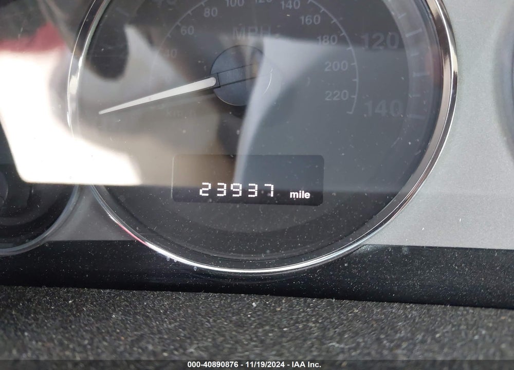 2010 JEEP GRAND CHEROKEE LIMITED VIN: 1J4RR5GT5AC102057