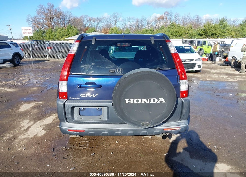 2005 HONDA CR-V EX VIN: JHLRD78885C035408