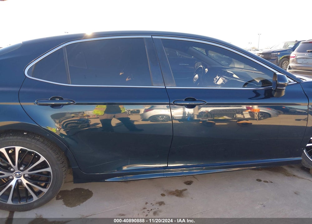 2018 TOYOTA CAMRY SE VIN: JTNB11HK4J3024606