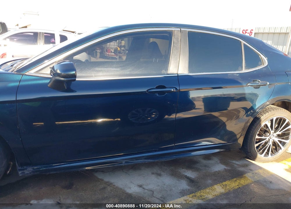 2018 TOYOTA CAMRY SE VIN: JTNB11HK4J3024606
