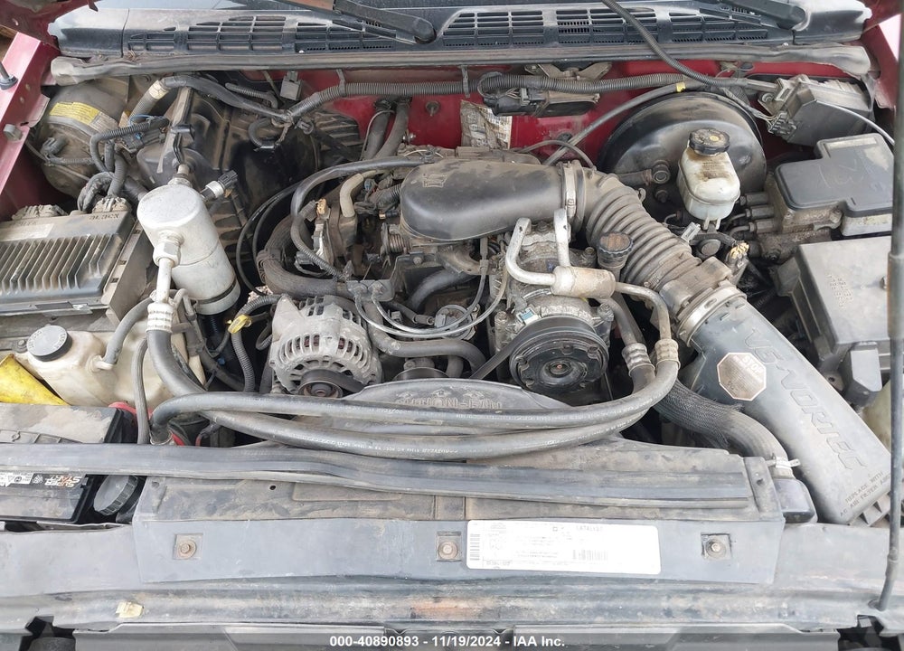 1999 CHEVROLET S-10 LS VIN: 1GCCS19XXX8121563