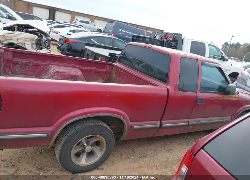 1999 CHEVROLET S-10 LS VIN: 1GCCS19XXX8121563