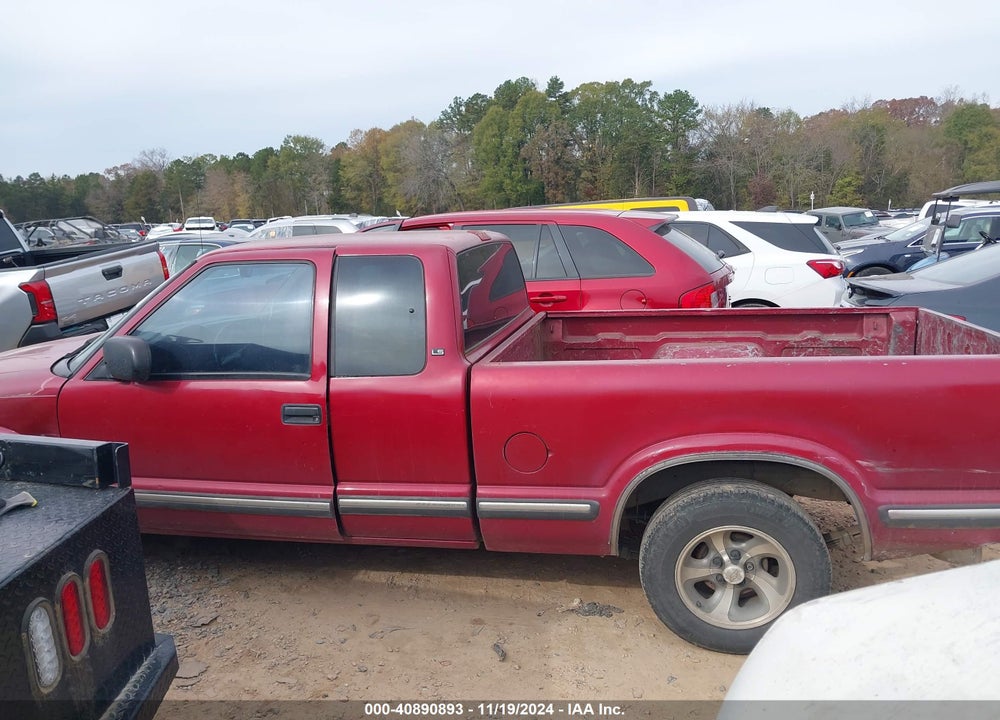 1999 CHEVROLET S-10 LS VIN: 1GCCS19XXX8121563