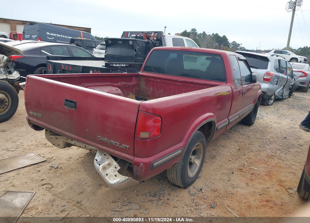 1999 CHEVROLET S-10 LS VIN: 1GCCS19XXX8121563