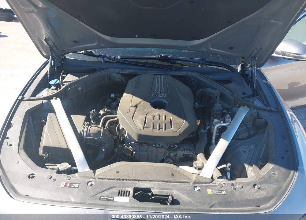 2020 GENESIS G70 2.0T RWD VIN: KMTG44LA1LU055649