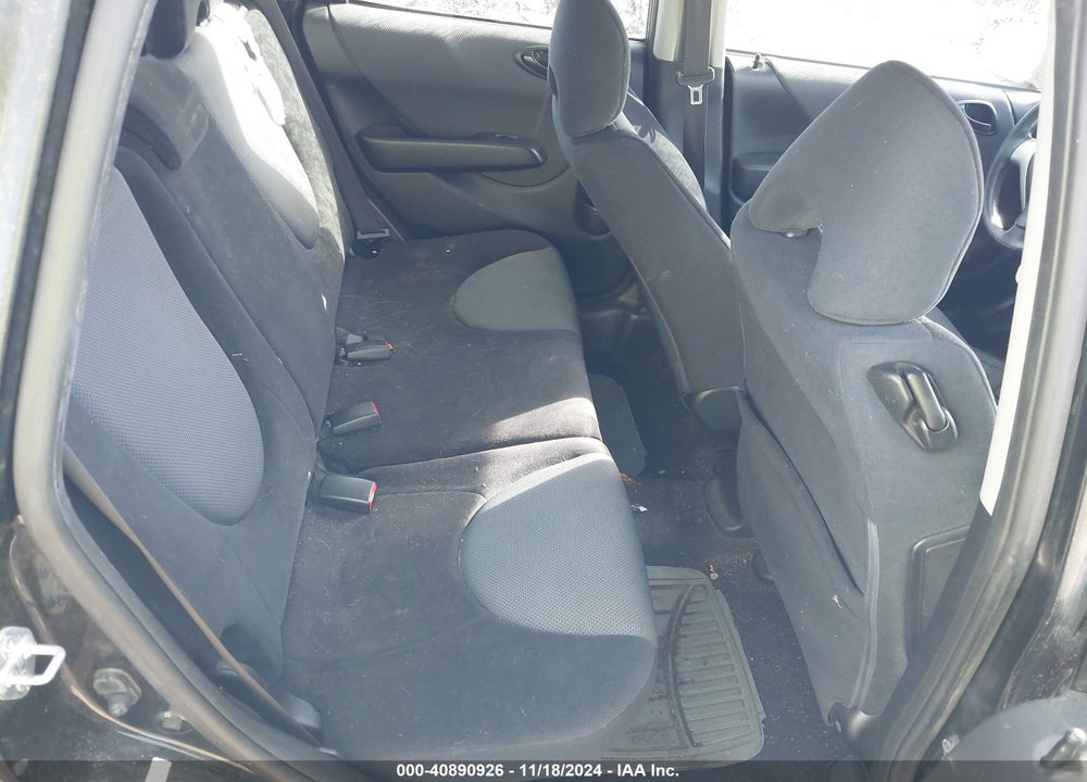 2007 HONDA FIT VIN: JHMGD38417S002137